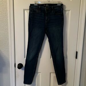 Hollister High-Rise Super Skinny Jeans